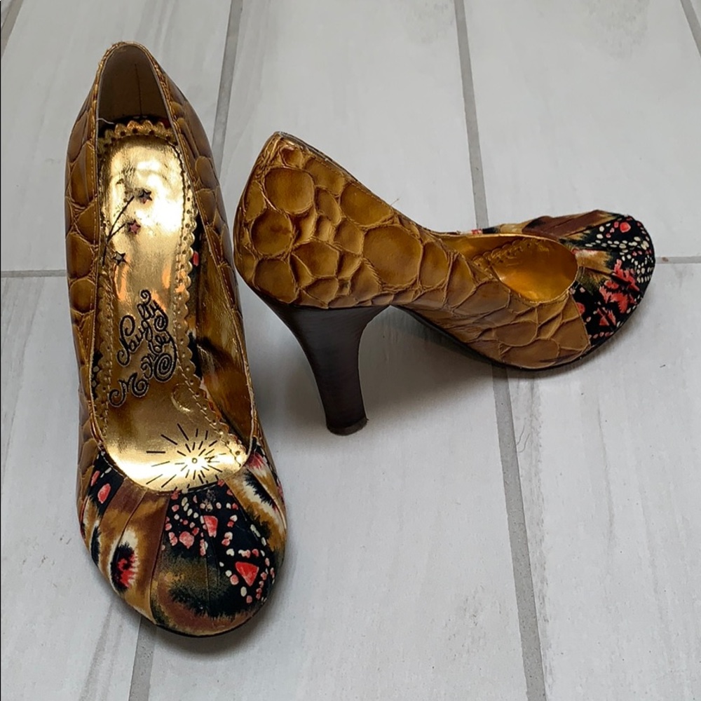 Adorable and fun Naughty Monkey heels